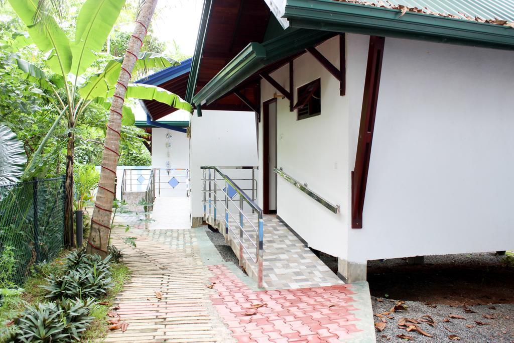 Villa Azzurra Hikkaduwa Habitación foto