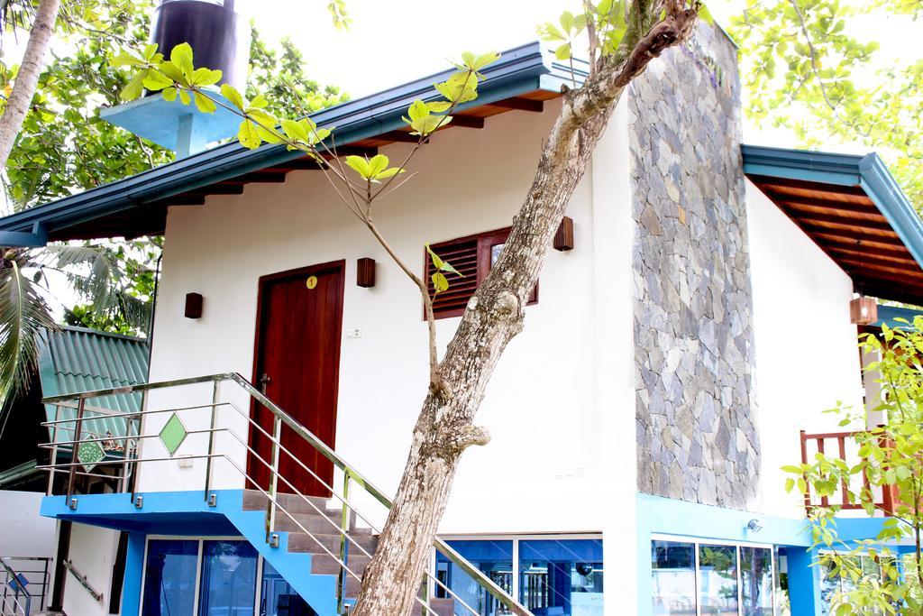 Villa Azzurra Hikkaduwa Habitación foto