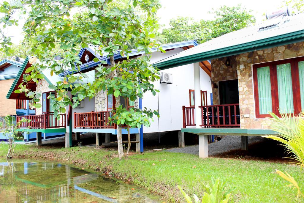 Villa Azzurra Hikkaduwa Habitación foto